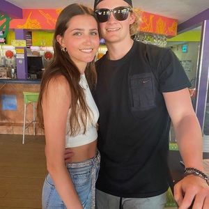 Meet your Posher, Bella